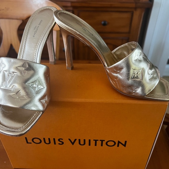 Monogram Pattern Leather Slides Women's Size: 9 | IT 39 - Picture 5 of 6